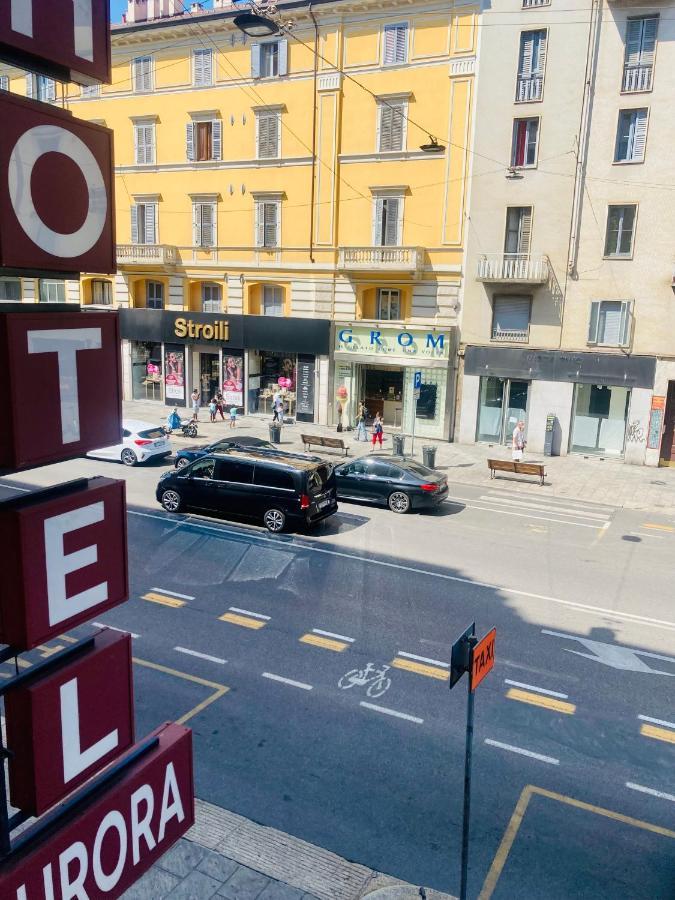 Hotel Aurora Милано Екстериор снимка