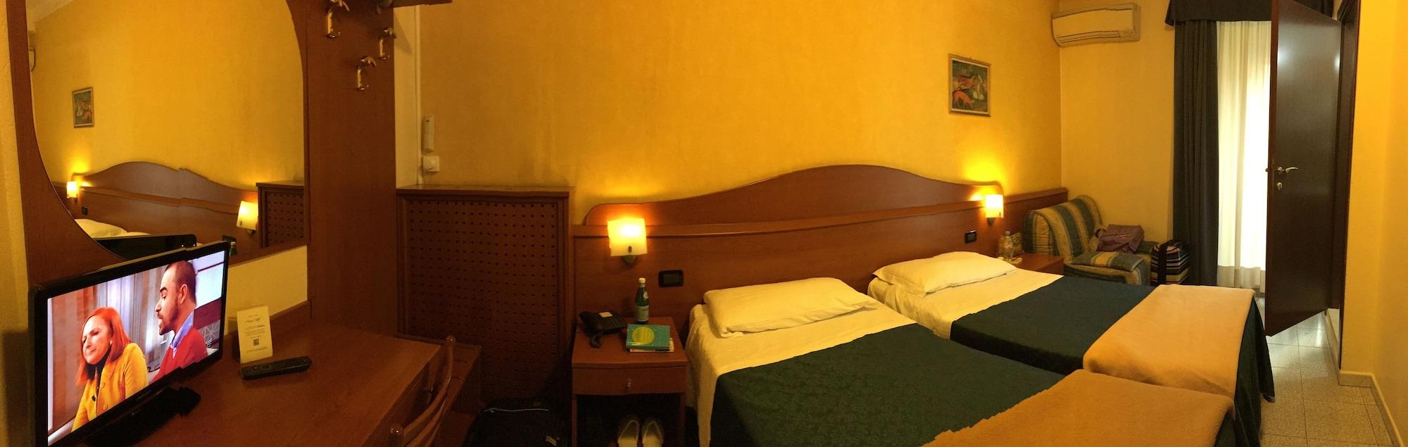 Hotel Aurora Милано Екстериор снимка