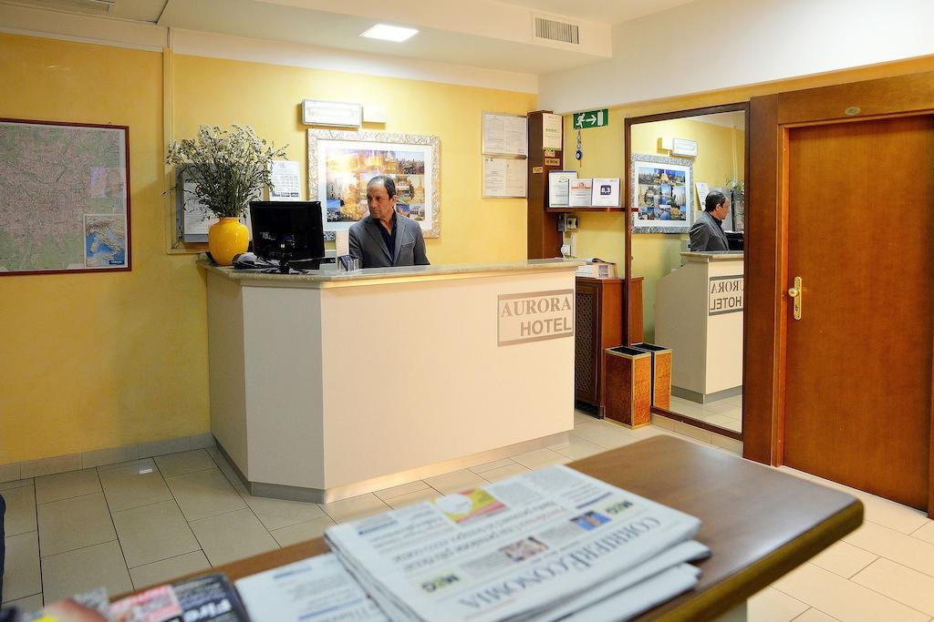Hotel Aurora Милано Екстериор снимка